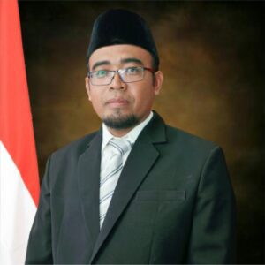 Mohammad Romli, S.E.I., M.M.